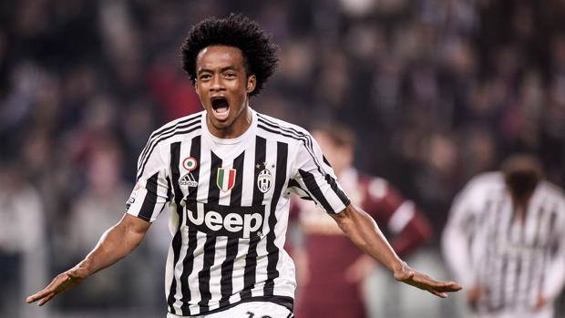Maglia Juve JUAN CUADRADO Maglia Juve JUAN CUADRADO